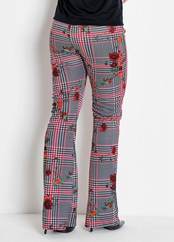 Outlet - Calça Flare Xadrez e Flores 2