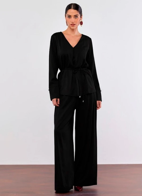 Carlota Costa - Calça Wide com Bolso Preto