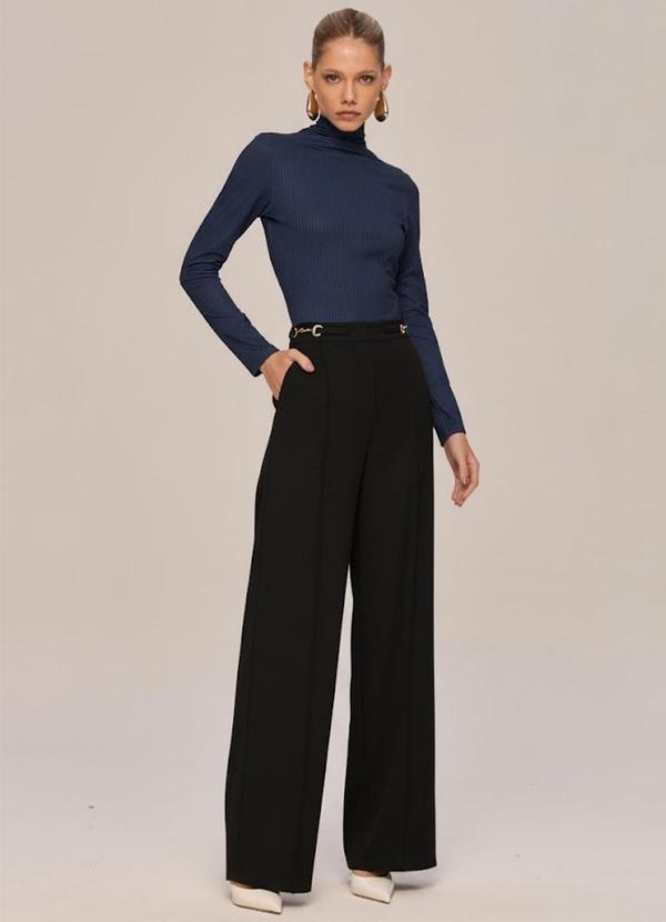 Carlota Costa - Calça Wide com Metal Preto 2