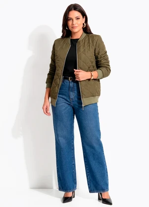 Quintess - Calça Flare Azul Médio em Jeans - QUINTESS