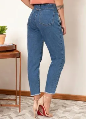 Quintess - Calça Jeans Cintura Alta e Barra Desfiada - QUINTESS