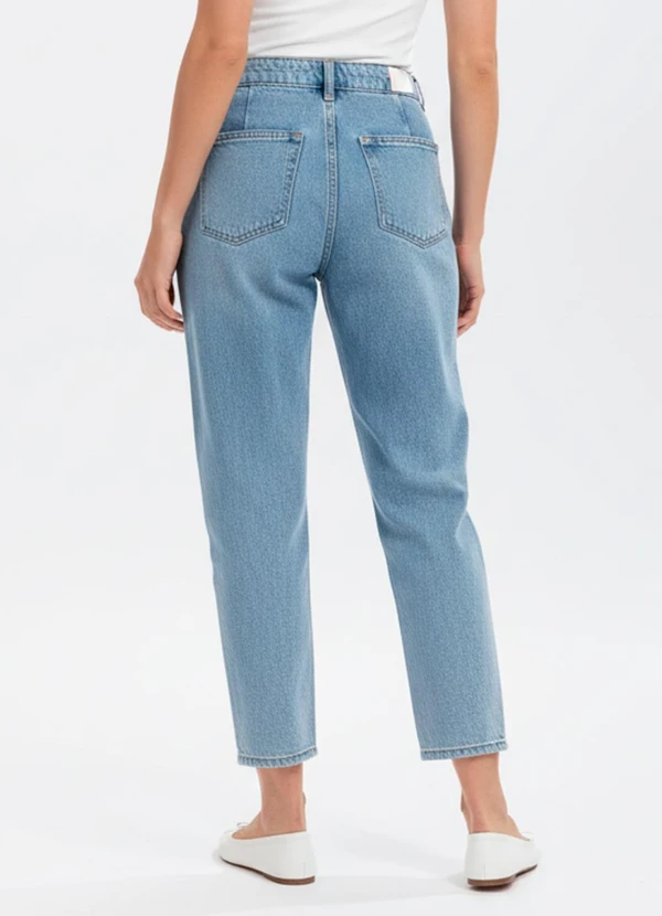 Quintess - Calça Jeans Claro em Jeans 3