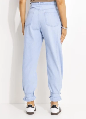 Quintess - Calça Balloon Jeans Claro em Algodão com Martingale na Barra - QUINTESS