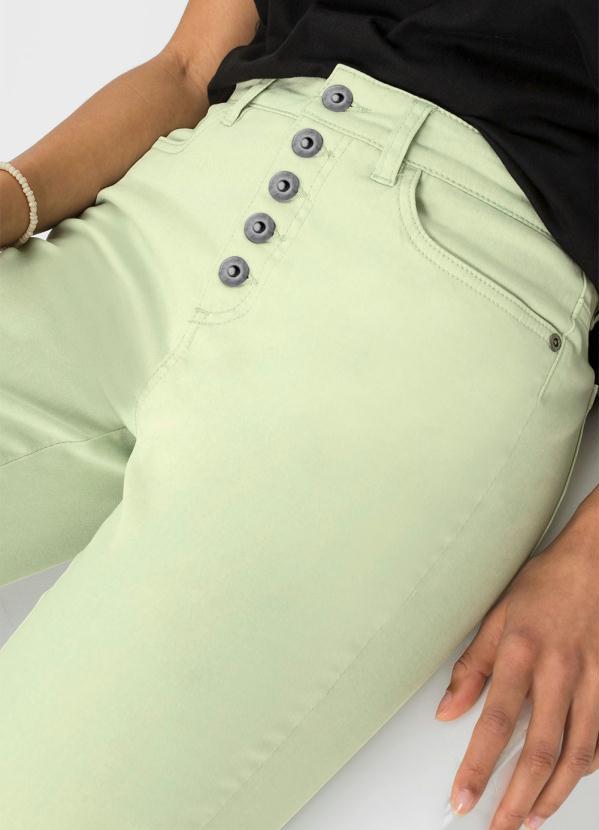 Outlet - Calça Jeans com Bolsos Verde Menta 3