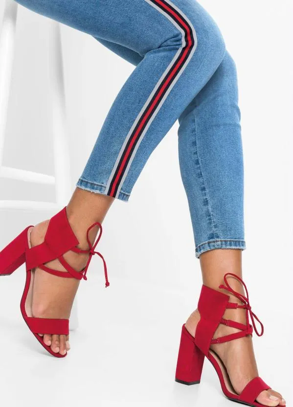 bonprix - Calça Jeans com Listra Lateral Azul Claro 3