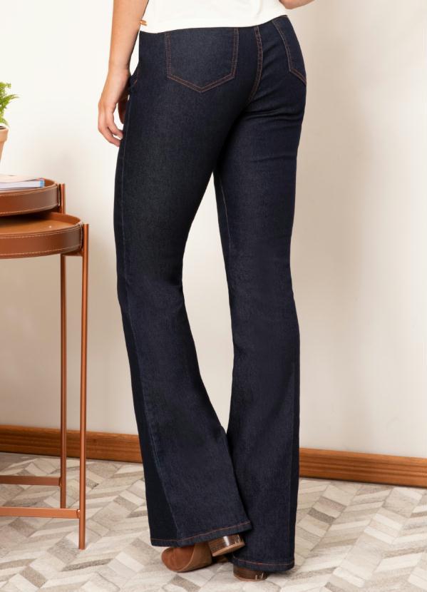 Quintess - Calça Jeans Flare com Vinco 2