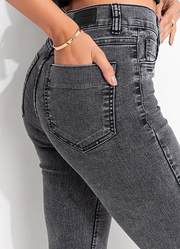 Sawary Jeans - Calça Jeans Hot Pants Cinza 13