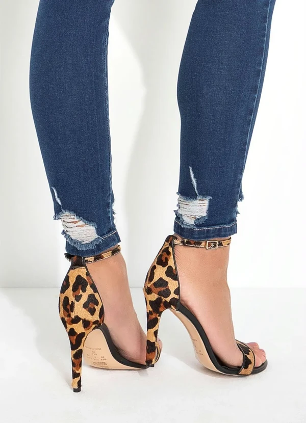 Sawary Jeans - Calça Jeans Levanta Bumbum Cigarrete Sawary 3