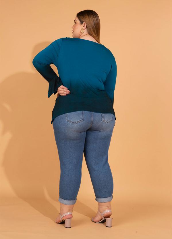 Outlet - Calça Jeans Mom Azul Médio 12