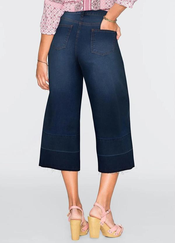 Outlet - Calça Jeans Pantacourt Azul Escuro 2