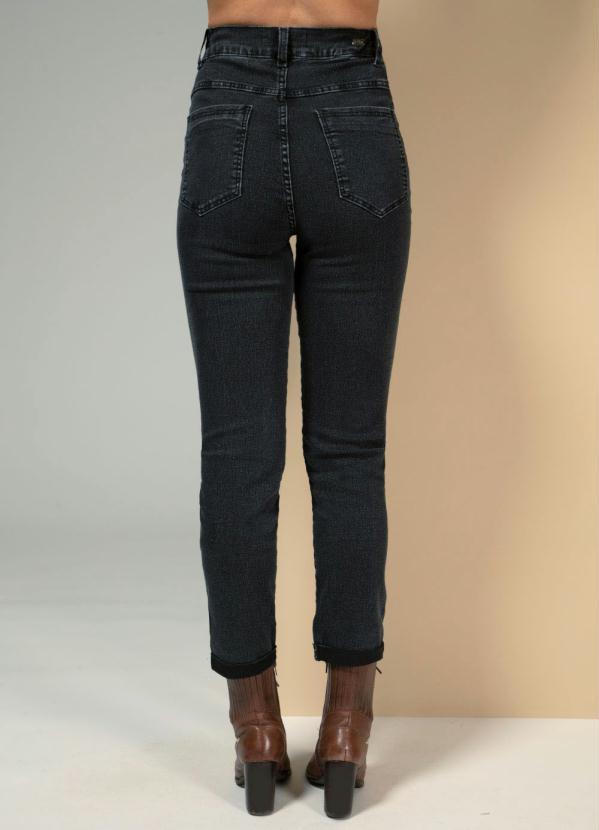 Quintess - Calça Jeans Preta com Elástico na Lateral 2