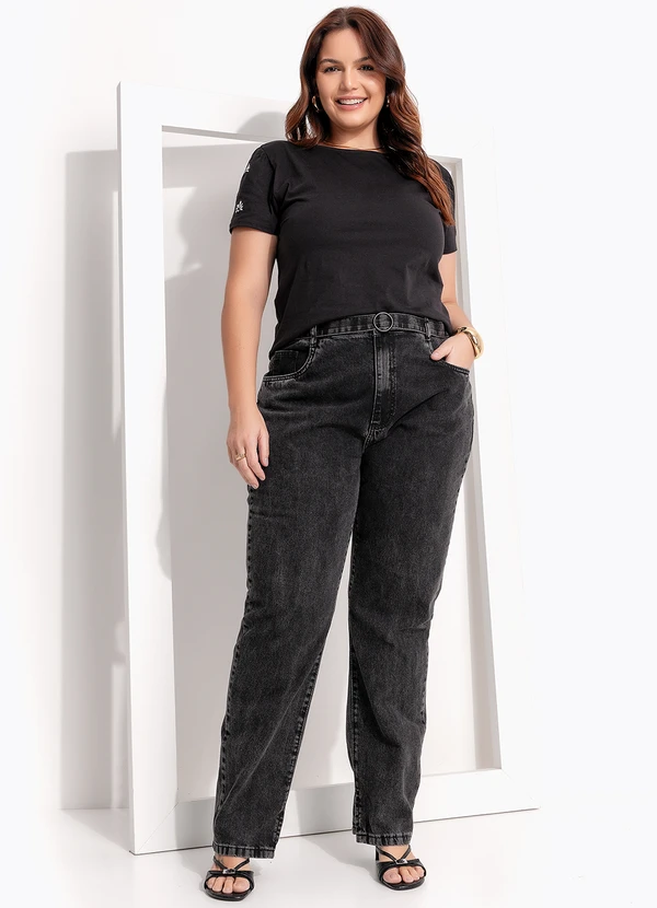 Quintess - Calça Mom Jeans Preto em Jeans 8