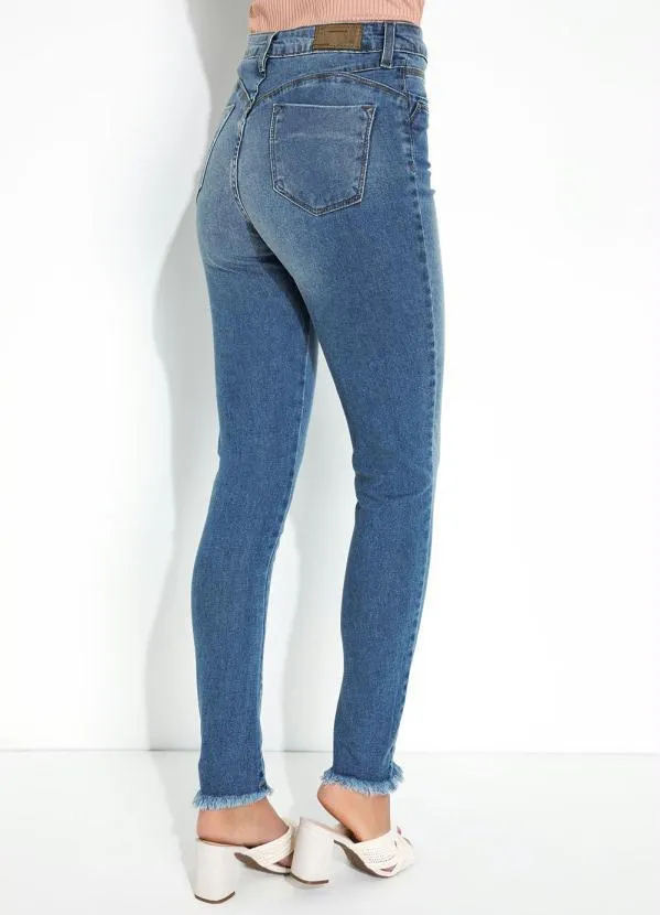 Sawary Jeans - Calça Jeans Push Up com Barra Desfiada Sawary 2