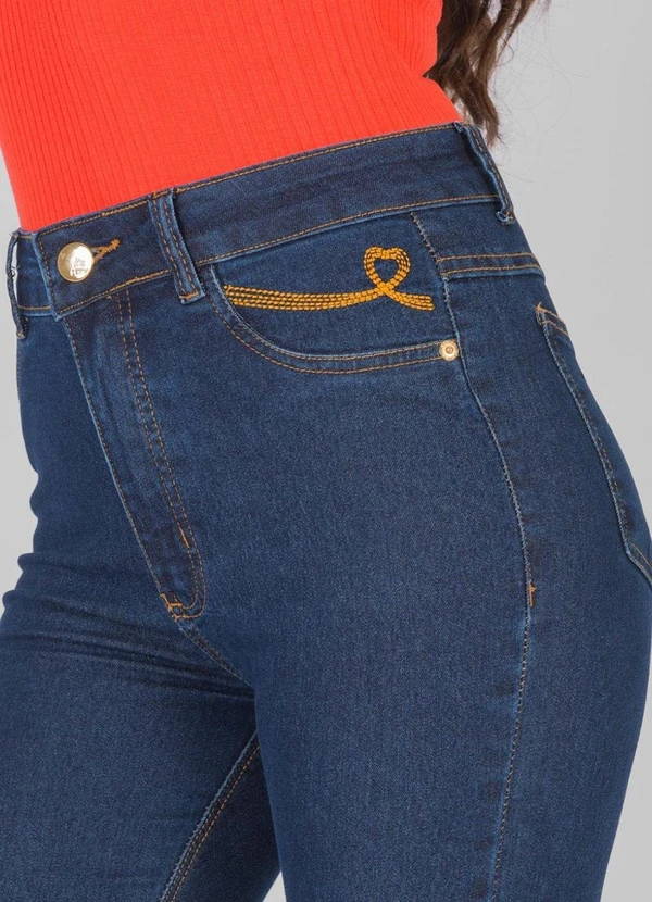 Meu Jeans - Calça Jeans Skinny com Bordado Azul 6
