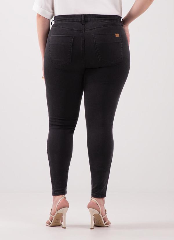 Lunender Mais Mulher - Calça Jeans Skinny com Cintura Média Preto 2