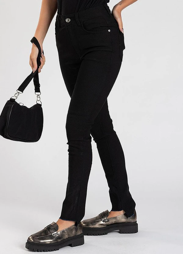 Meu Jeans - Calça Jeans Skinny Juci Preto