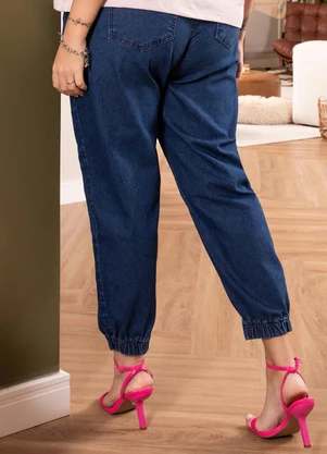 Quintess - Calça Jogger Jeans Médio Cintura Alta com Bolsos - QUINTESS