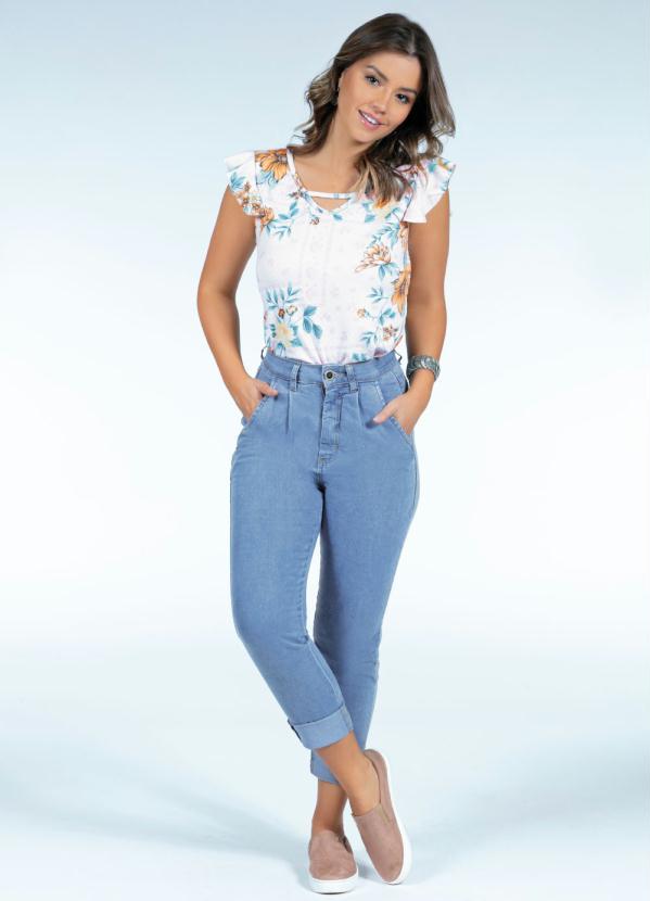 Quintess - Calça Mom Jeans Clara com Pregas na Cintura 3