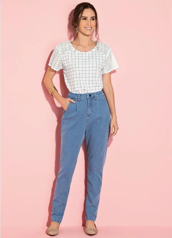 Quintess - Calça Mom Jeans Clara com Pregas na Cintura 5