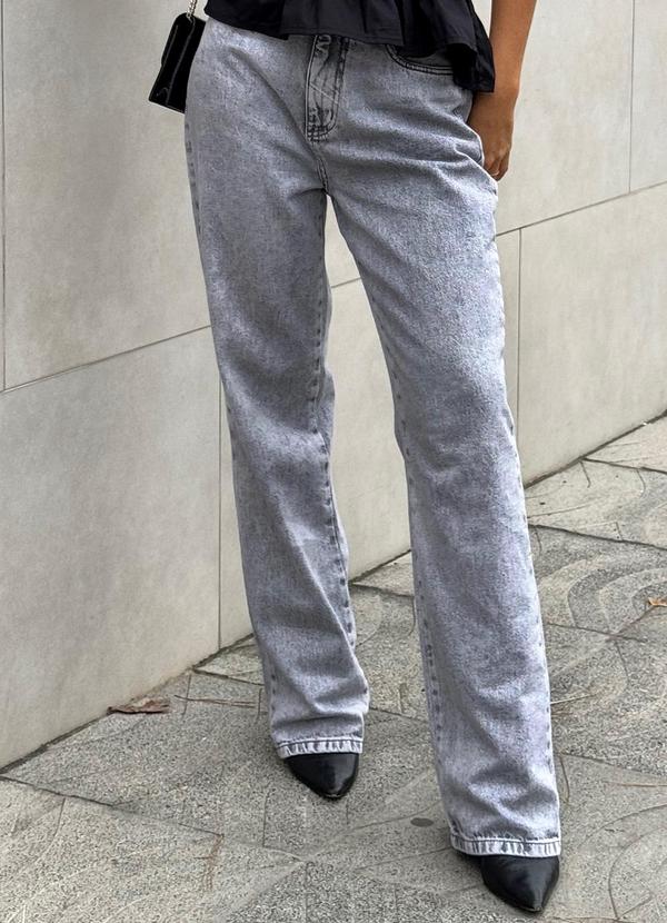 In Love - Calça Mom Jeans Crystal Preto Estonado