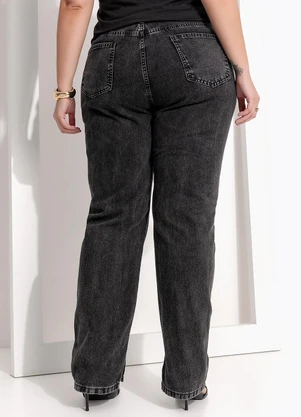 Quintess - Calça Mom Jeans Preto em Jeans - QUINTESS