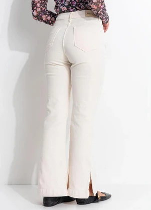 Quintess - Calça Off White em Jeans - QUINTESS