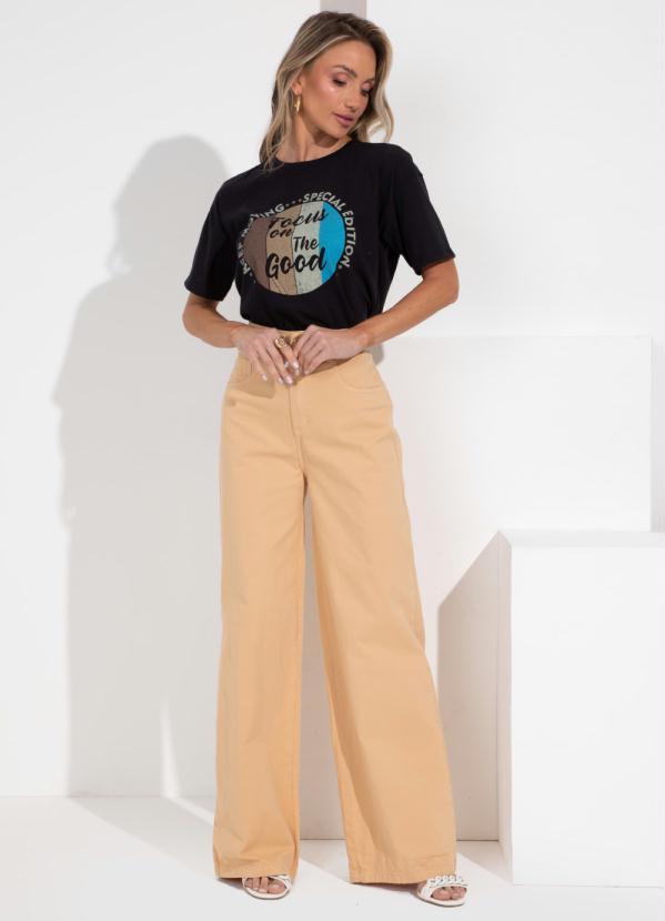 Quintess - Calça Pantalona com Bolsos Jeans Bege 5