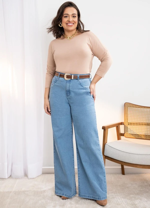 Quintess - Calça Pantalona com Bolsos Jeans Claro 17