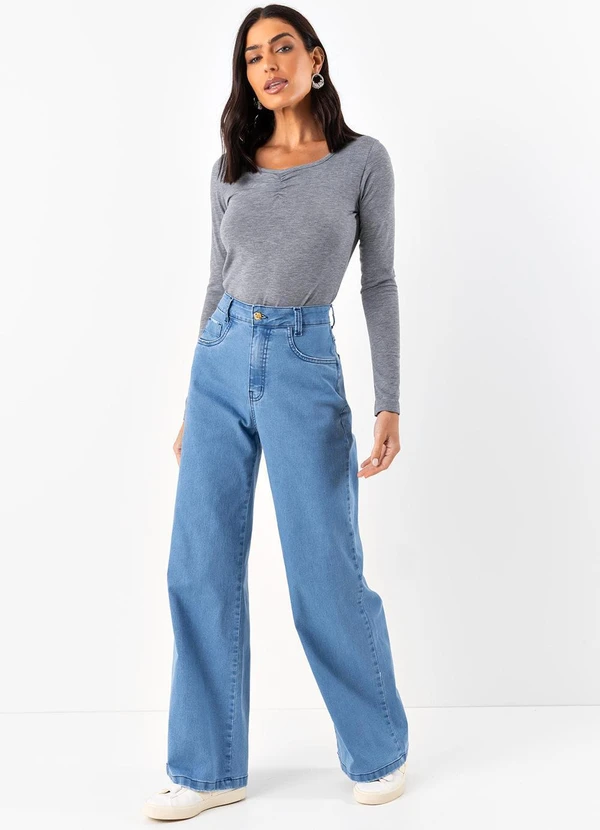 Quintess - Calça Pantalona com Bolsos Jeans Claro 10