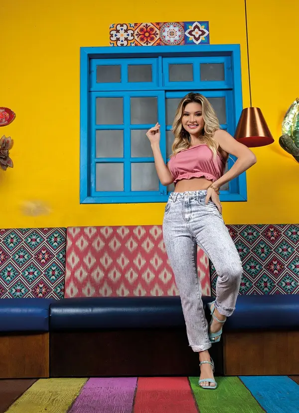 Sawary Jeans - Calça Reta Jeans Clara com Destroyed e Bolsos 3