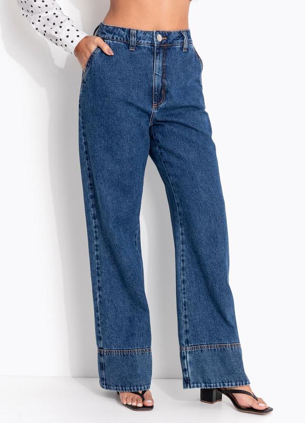 Cal�a Reto Azul M�dio em Jeans