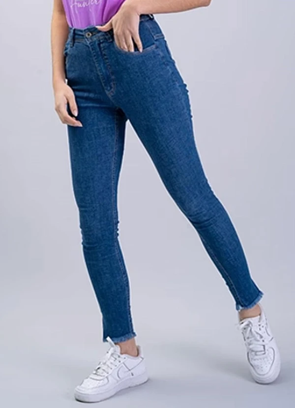 Calça Skinny Jeans com Zíper Lateral Jeans Amo Brand