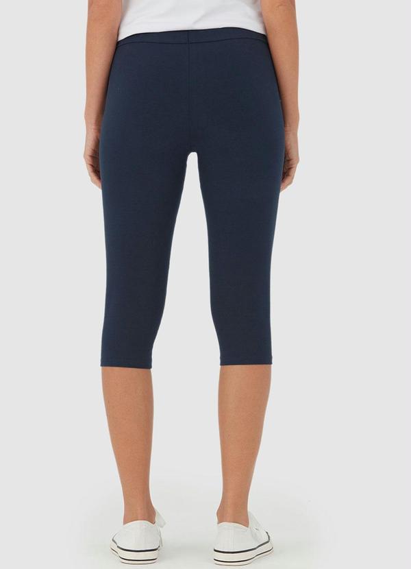 Malwee - Calça Azul Marinho Corsário em Cotton 6