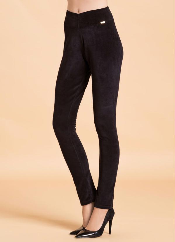 Quintess - Calça em Plush Preta 8