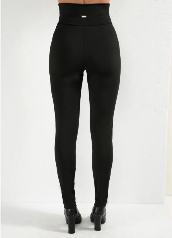 Quintess Calça Legging Preta com Cós Largo