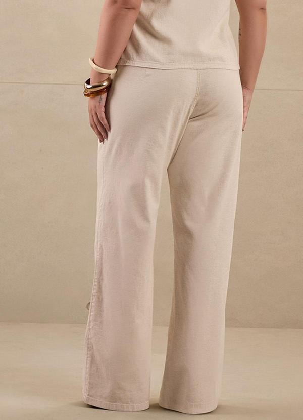 Lunender Mais Mulher - Calça Wide Leg Plus Size em Sarja com Linho Bege 2