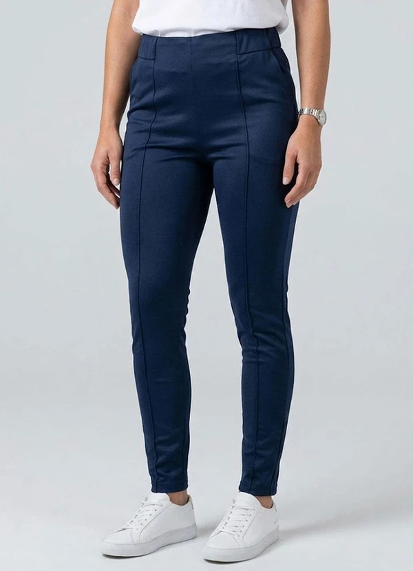 Infinita Cor - Legging Feminina Recorte na Frente Azul