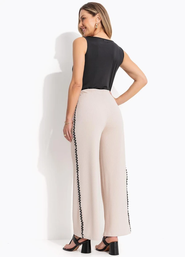 Quintess - Calça Bege em Malha Anarruga 4