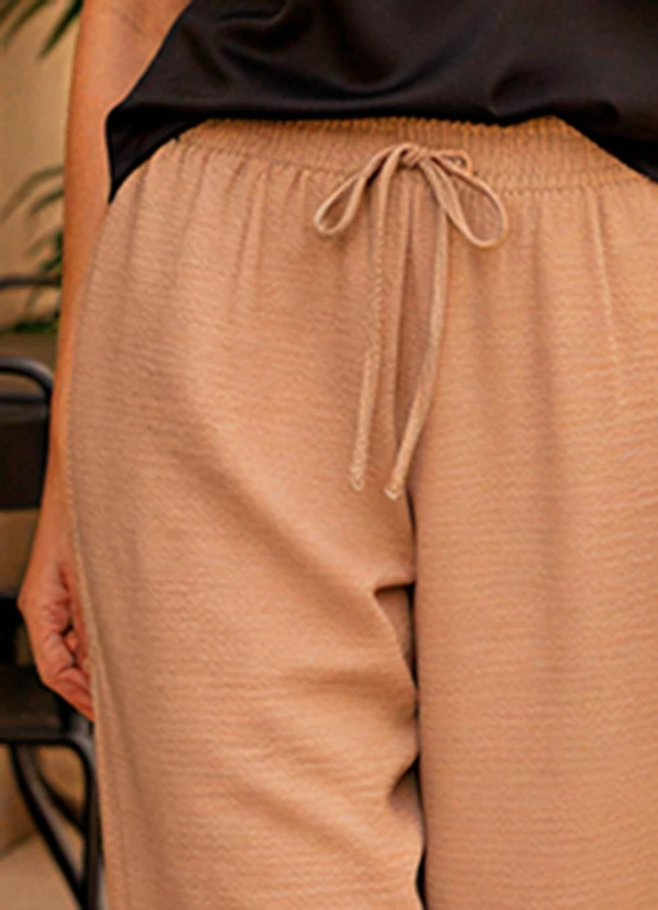 Quintess - Calça Bege em Tecido Texturizado 5