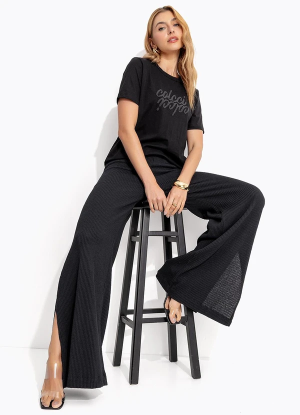 Colcci - Calça Canelada Preto 11