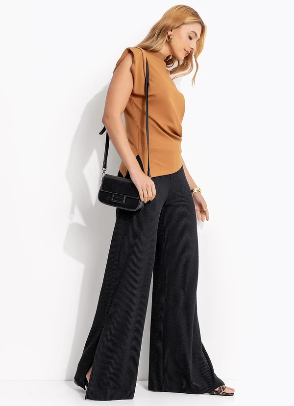 Colcci - Calça Canelada Preto 8