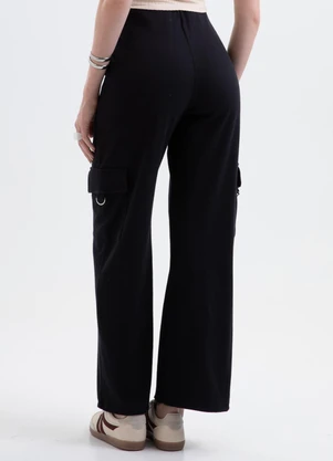 Cativa - Calça Cargo em Tecido Texturizado Preto - CATIVA