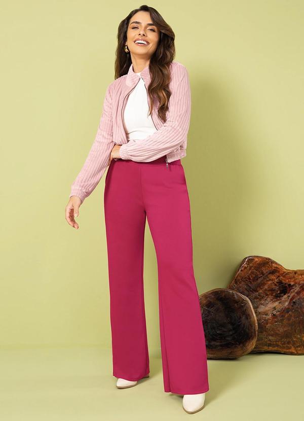 Cativa - Calça Feminina Corte Reto em Moletom Roxo 2