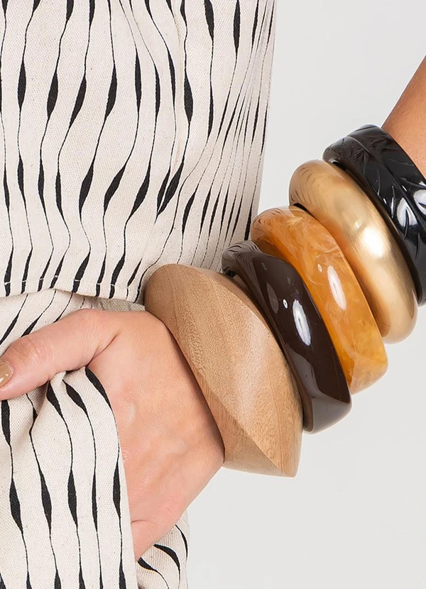 Dianna - Calça Feminina Pantalona em Linho Bege 5