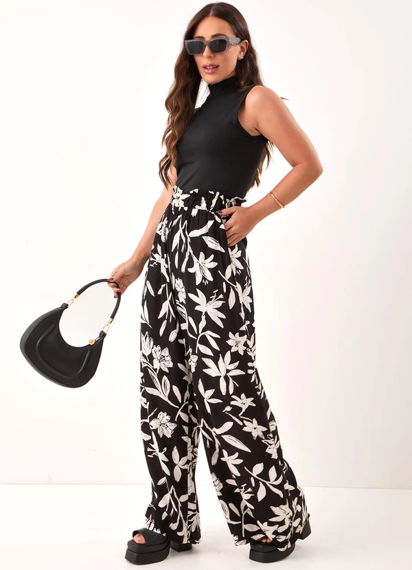 Quintess - Calça Floral Preto e Off White em Viscose Plana 3