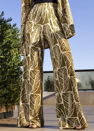 Quintess - Calça Folhagem Abstrata em Malha de Viscose Text - QUINTESS