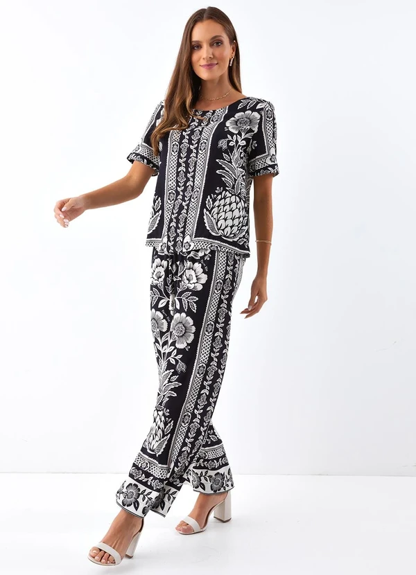 Farm - Calça Jardim Romance Preto 3