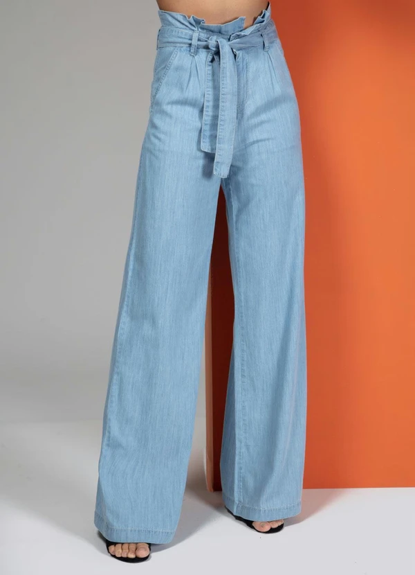 Quintess - Calça Jeans Claro Modelo Clochard Pantalona 5