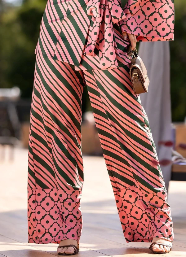 Quintess - Calça Pantalona Listrada em Malha Fria com Cós Elástico 7