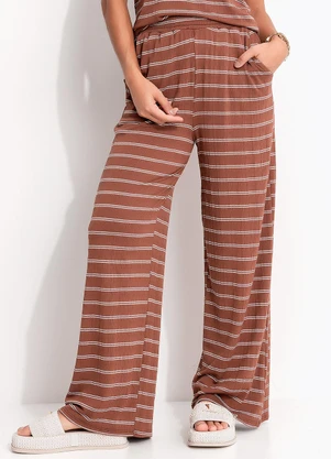 Quintess - Calça Marrom em Malha de Viscose Listrada - QUINTESS